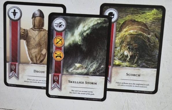 Ejemplos del manual: Señuelo, Tormenta de Skellige y Quemadura.